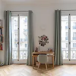 Elegant Appartement Familial A Paris
